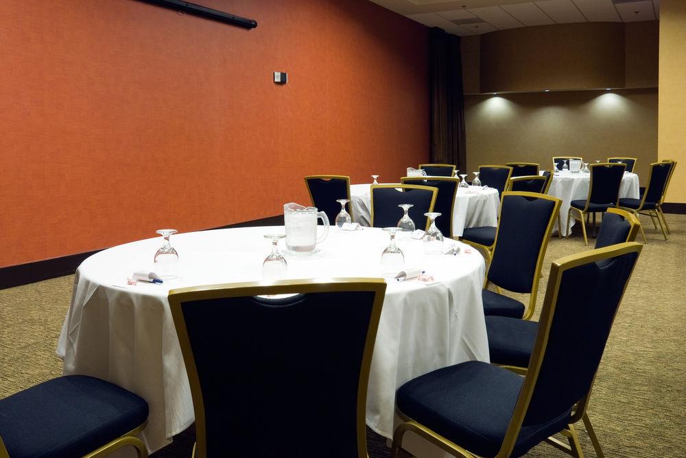 Holiday Inn Express Hotel & Suites Columbia-Fort Jackson By Ihg Zewnętrze zdjęcie